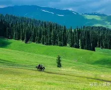 新疆广汇训练开放日；今晚门线救险引欢呼；社区盾在即；阵容厚度经受考验 