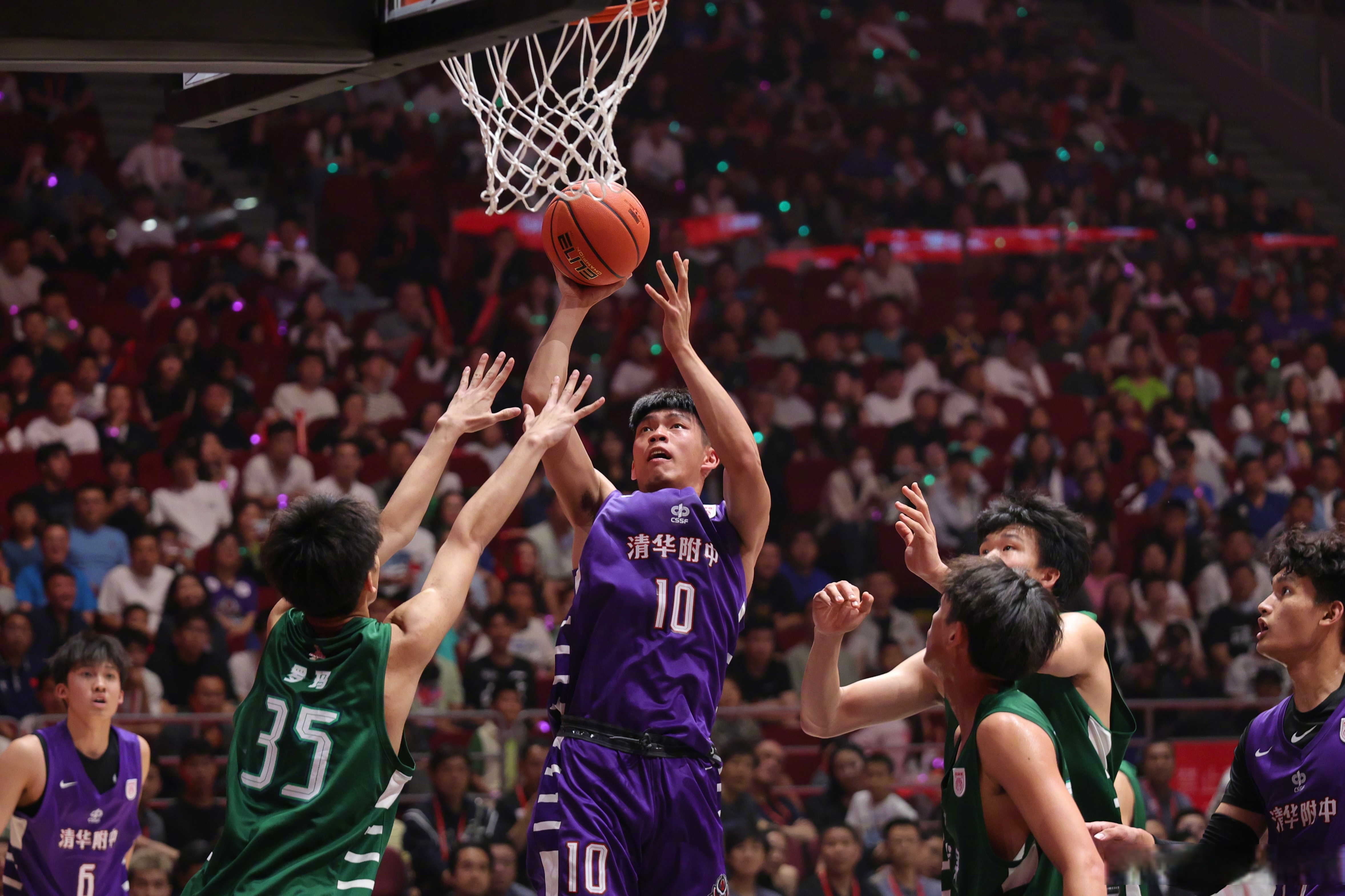 开云体育博彩 -冠军退役引发热议