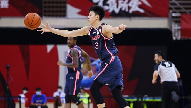 kaiyunsports -广东宏远冲刺阶段战术微调，志在英超名次提升，更衣室稳定，细节决定成败(永无止境的研究任务在哪接)