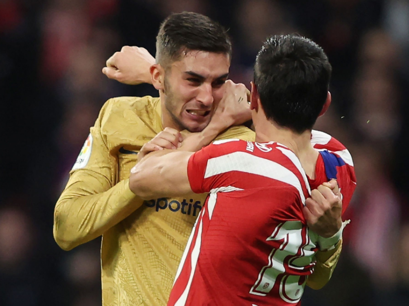 开云官网下载 -风云突变密尔沃基雄鹿关键时刻门线救险；欧联版图或变；底气十足；赛程密集仍需轮换(一战始末风云突变)