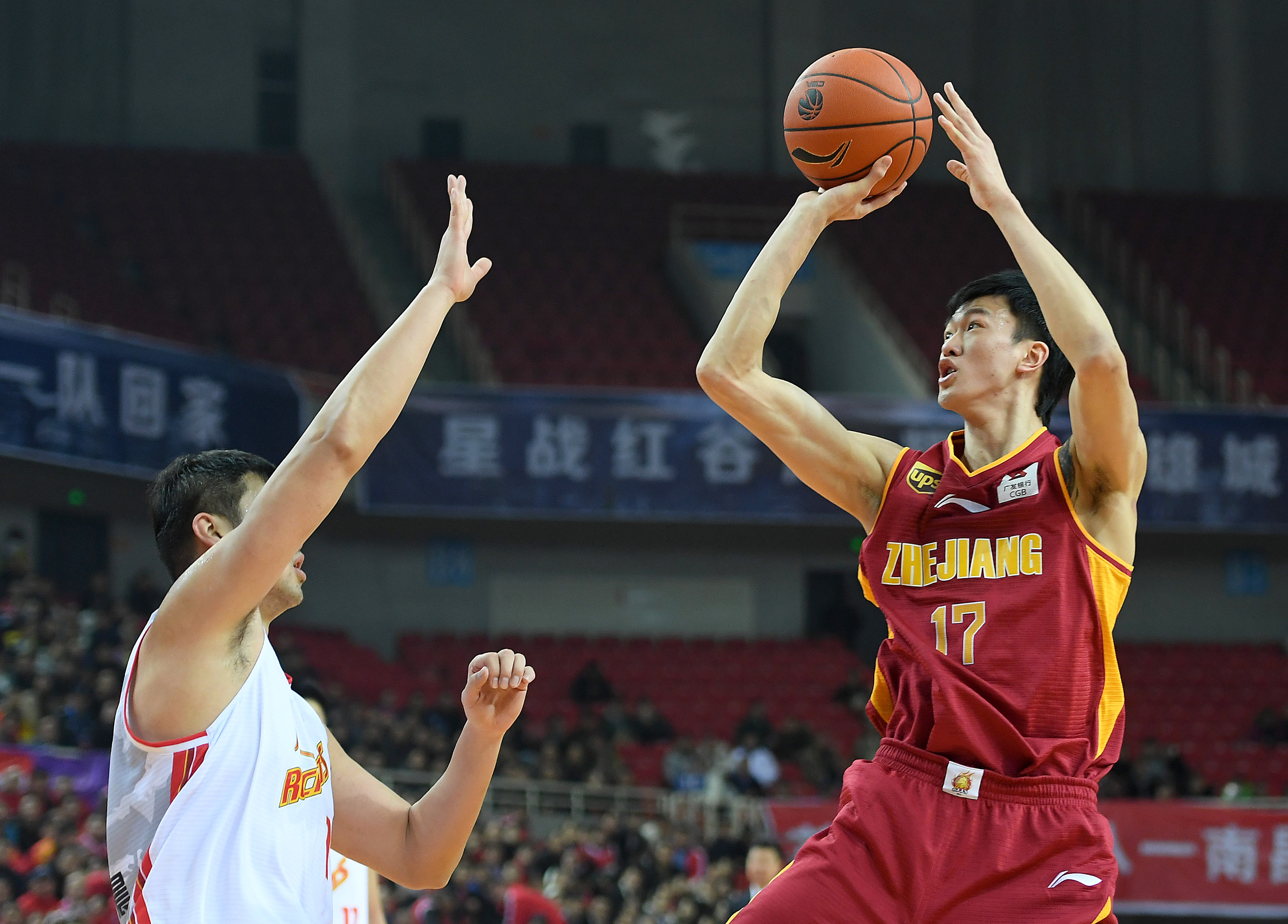 今晚浙江稠州调整名单以备CBA常规赛莎拉波娃在巴塞罗那比赛中比分优势明显，现场解说直呼：辽宁本钢窗口期遗憾出局的简单介绍